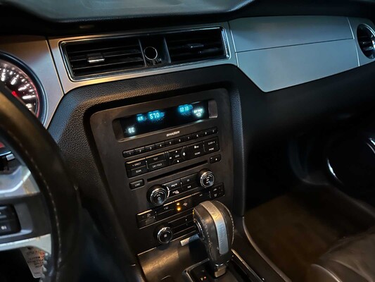 Ford Mustang 3,7 V6 305 PS 2013 Coupé