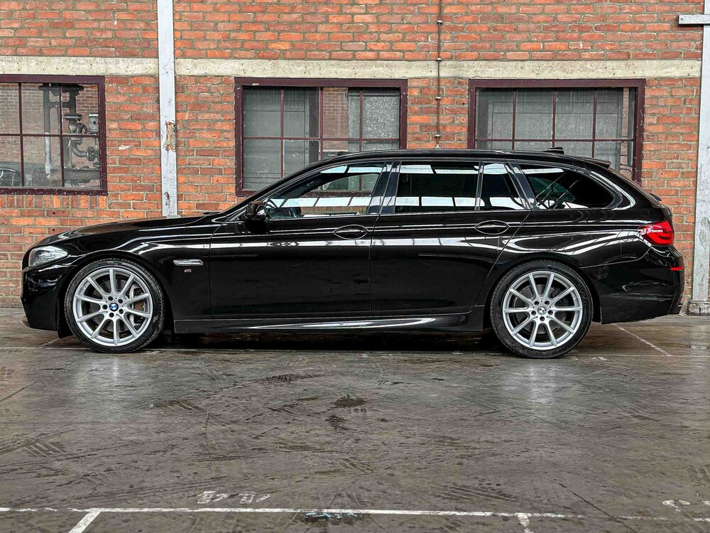 BMW 550i 4,4 V8 High Executive M-Sport F11 408 PS 2011 5er Touring, HP-259-J
