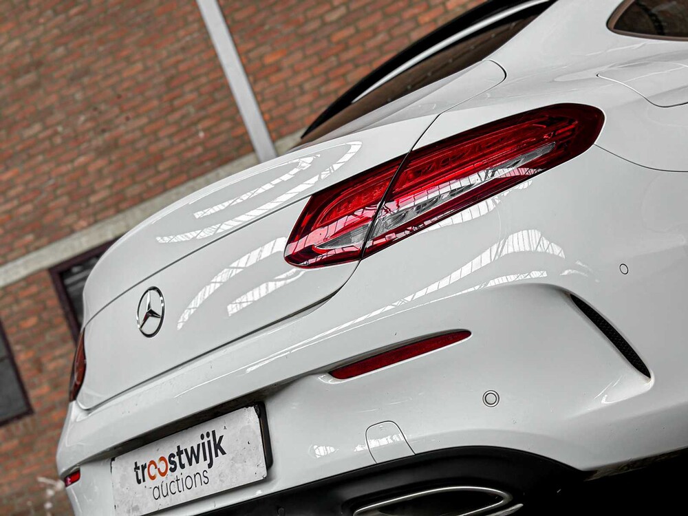 Mercedes-Benz C250 Edition 1 AMG-Linie 211 PS 2016 C-Klasse Coupé, PT-406-T