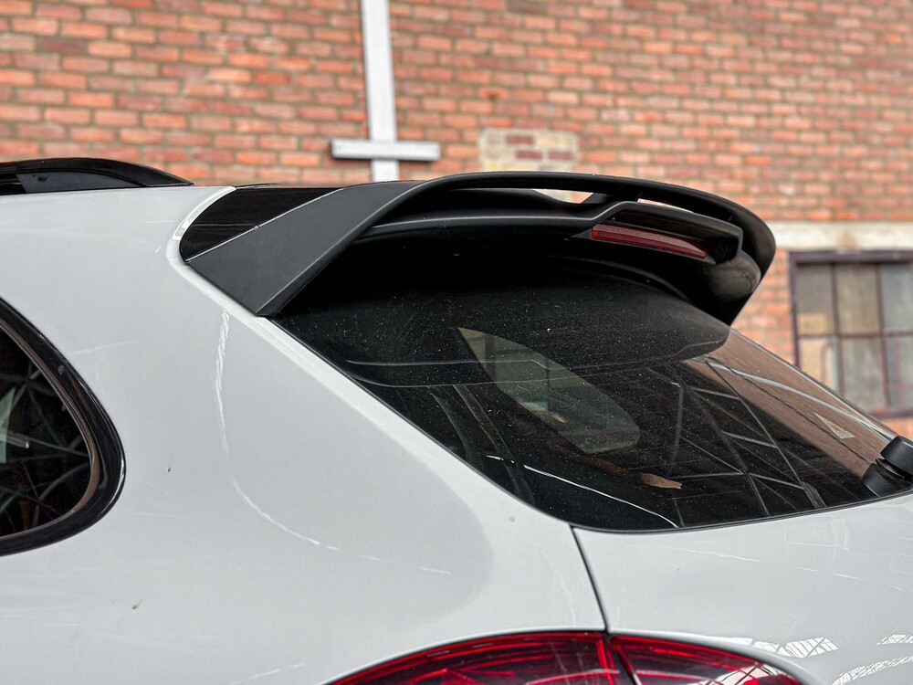 Porsche Cayenne S 4.8 V8 Sport-Chrono 400pk 2013, JP-842-T