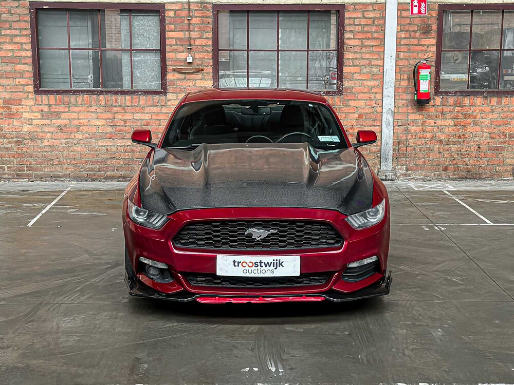 Ford Mustang Ecoboost Premium Coupé 310 PS 2015