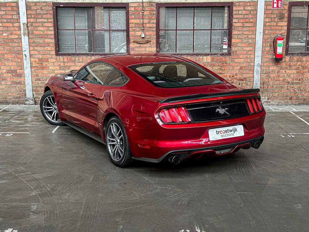 Ford Mustang Ecoboost Premium Coupé 310 PS 2015