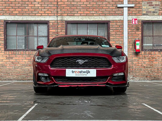 Ford Mustang Ecoboost Premium Coupé 310 PS 2015