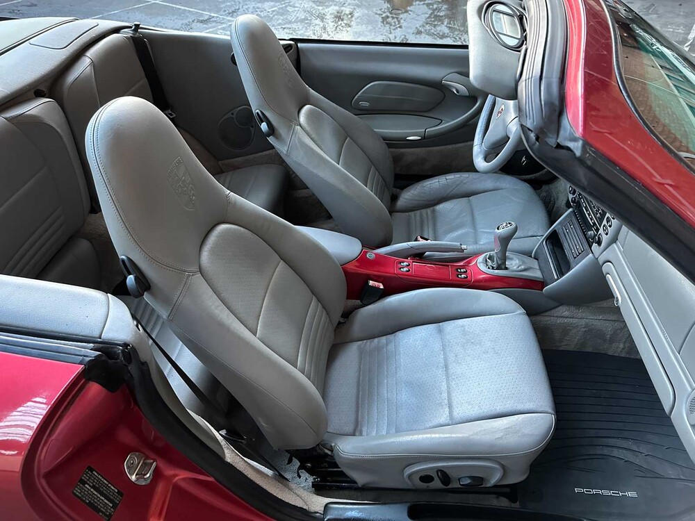 Porsche 911 996 Carrera Cabrio 4 3.6 320pk 2004 -Youngtimer-