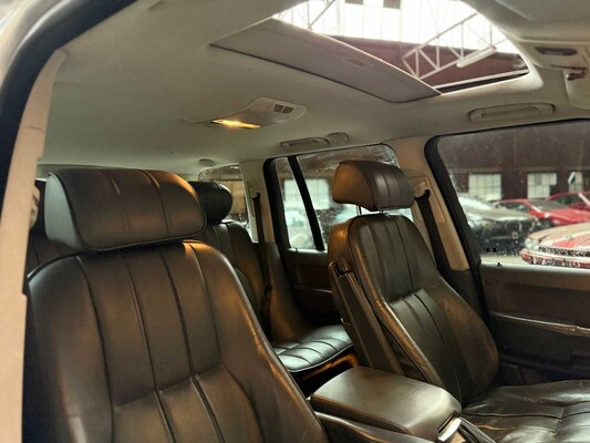 Land Rover Range Rover 4.4 V8 Vogue 286pk 2002, 67-SJ-DS Youngtimer