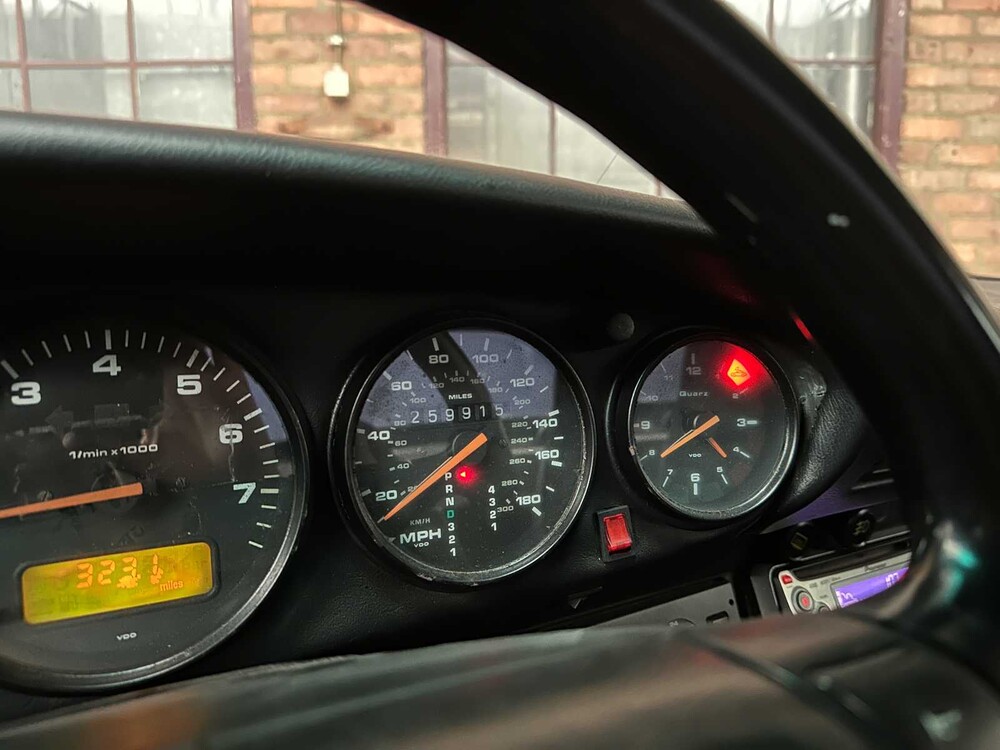 Porsche 911 964 Cabriolet 3.6 1993