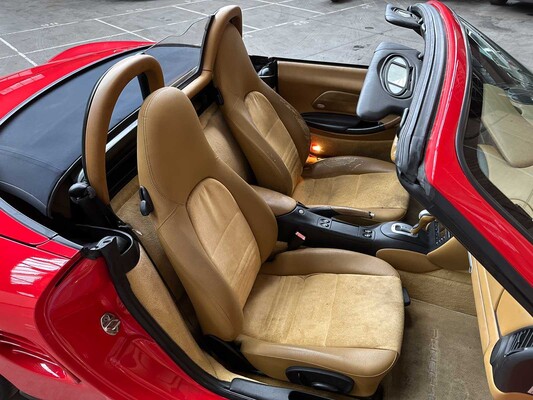 Porsche Boxster 986 2.7 220pk 2004 -Facelift- Youngtimer