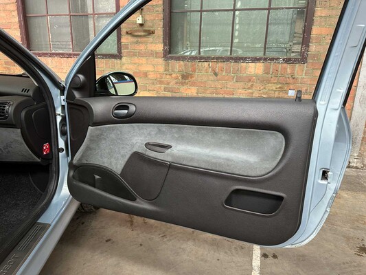 Peugeot 206 2.0-16V GTI 134pk 2004, 33-NS-VN