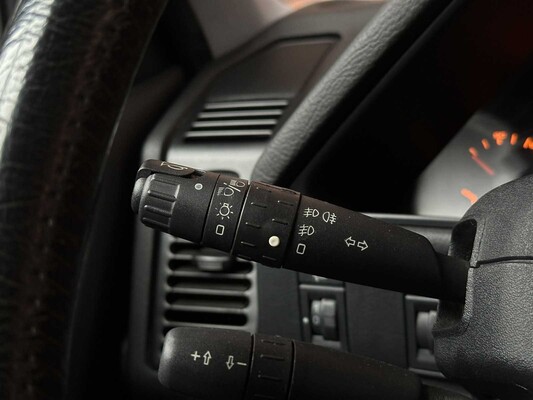 Peugeot 605 3.0 V6 SV 168pk 1997 Youngtimer