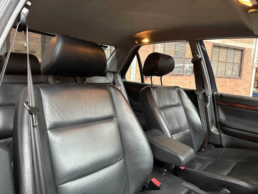 Peugeot 605 3.0 V6 SV 168pk 1997 Youngtimer