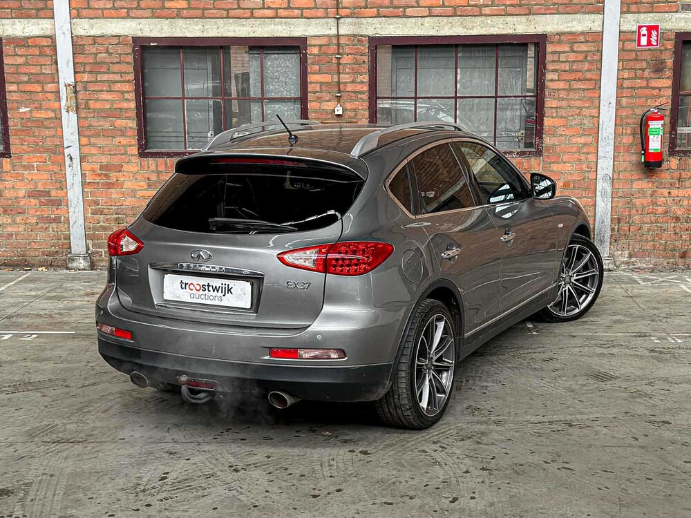 Infiniti EX 37 GT 3.7 V6 AWD 320pk 2009, 06-HPG-4 Youngtimer