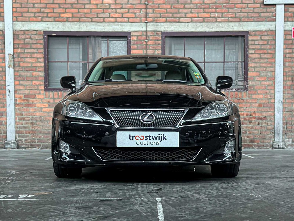 Lexus IS 250 Business 205pk 2006, 61-SP-LK