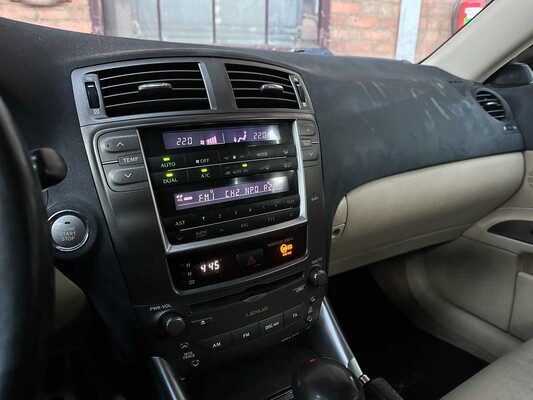 Lexus IS 250 Business 205pk 2006, 61-SP-LK