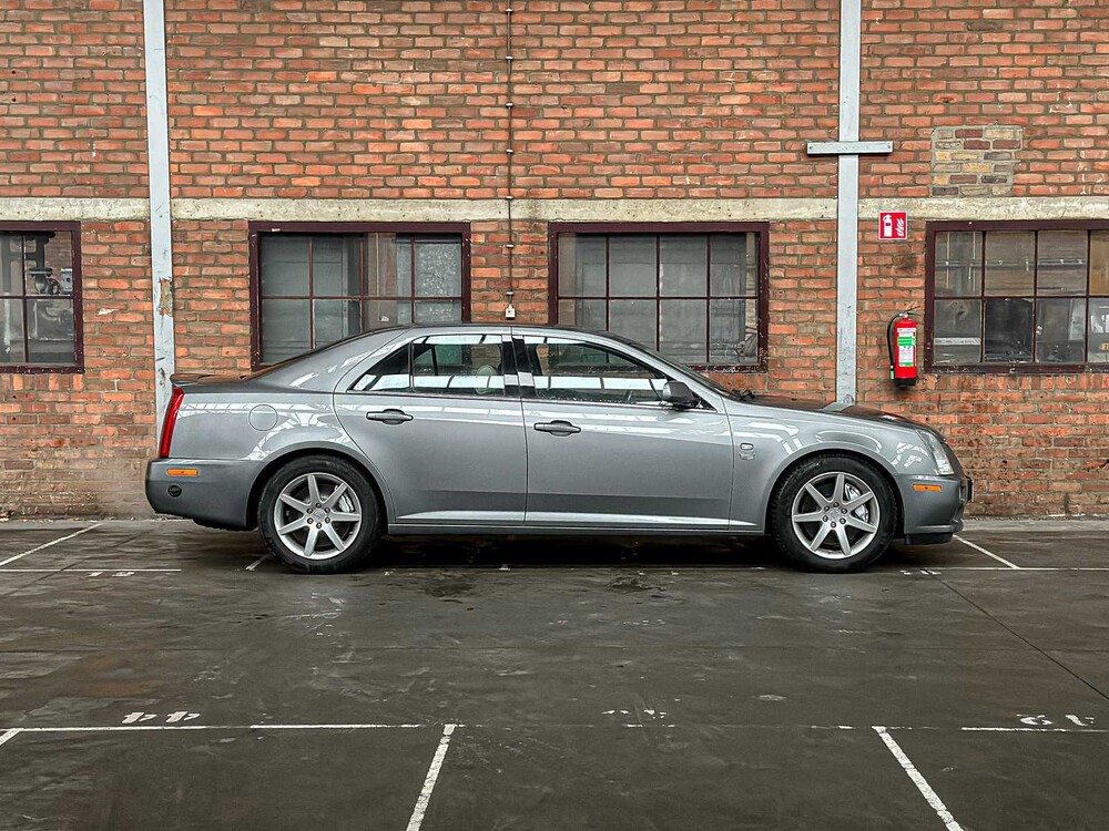 Cadillac STS 4.6 V8 Launch Edit. 320pk 2005, 56-RV-TL