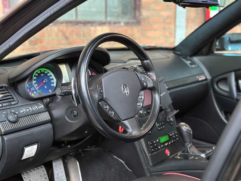 Maserati Quattroporte 4.2 V8 Sport GT 401pk ZF 2007 -Youngtimer-