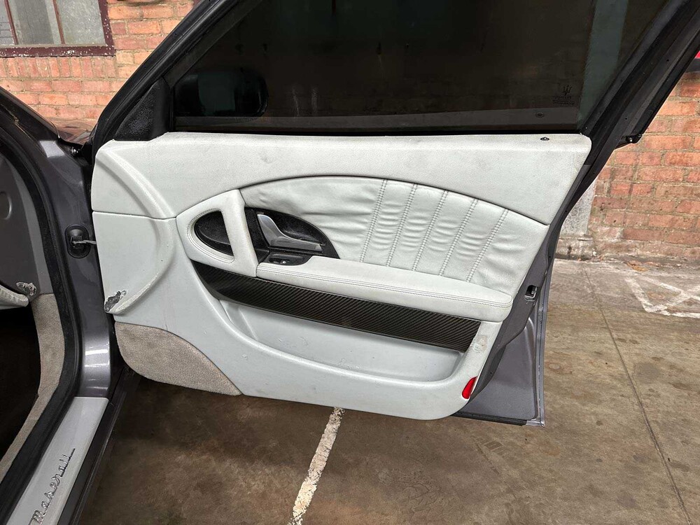 Maserati Quattroporte 4.2 V8 400pk 2007