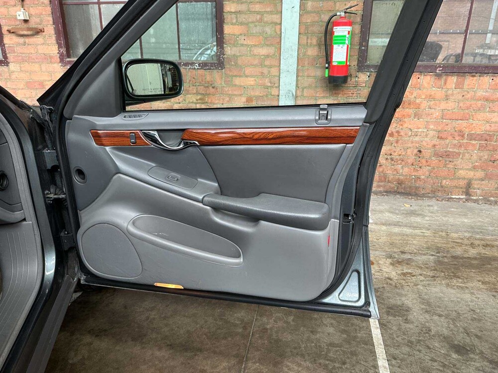 Cadillac DeVille Miller Meteor Hearse 4.6 V8 279pk 2005 Rouwauto