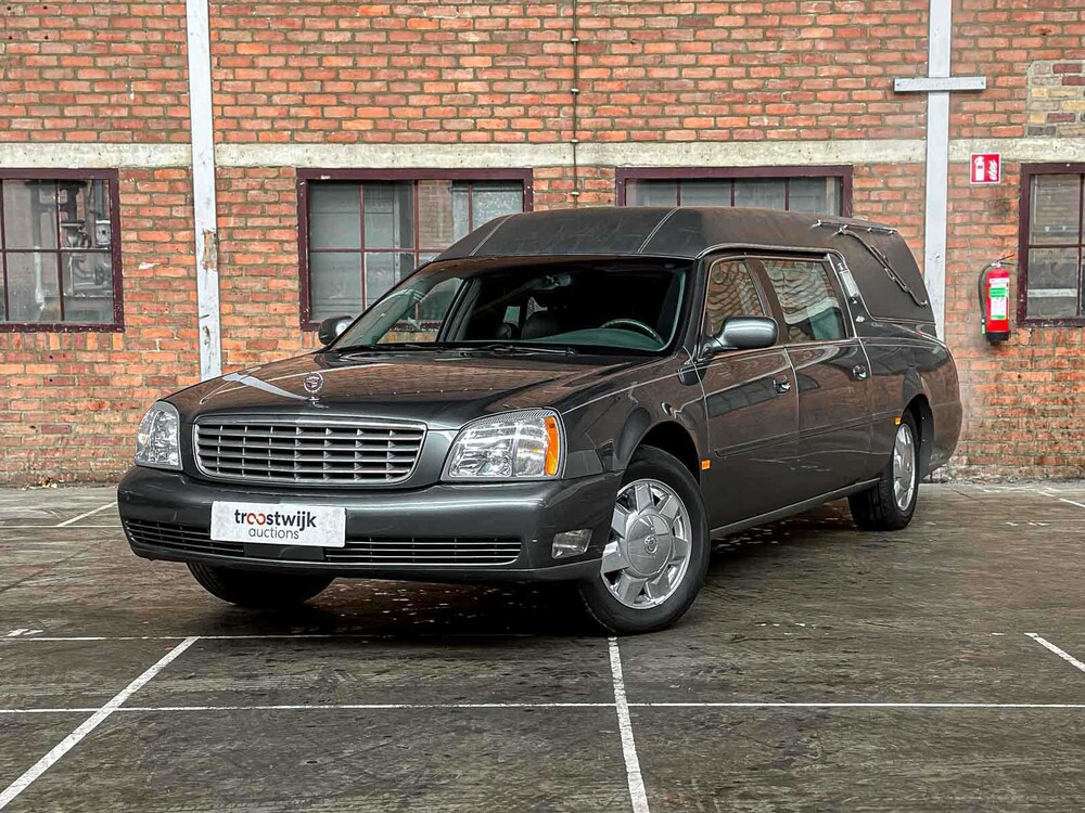 Cadillac DeVille Miller Meteor Hearse 4.6 V8 279pk 2005 Rouwauto