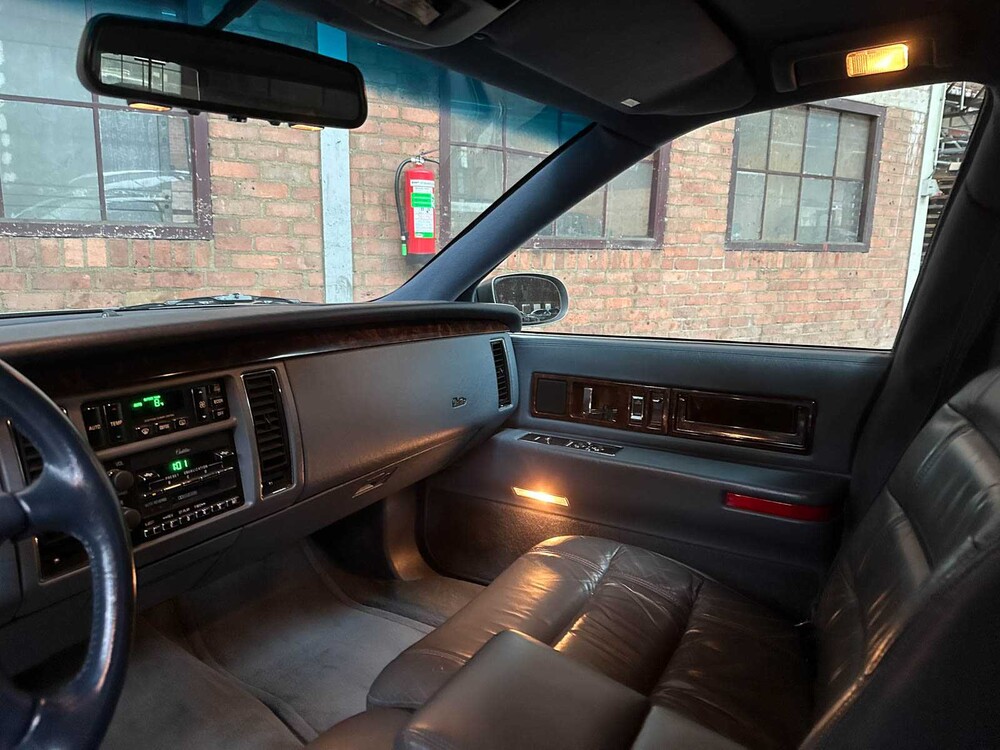 Cadillac Fleetwood Krystal Koach Bestattungswagen 5,7 V8 263 PS 1995