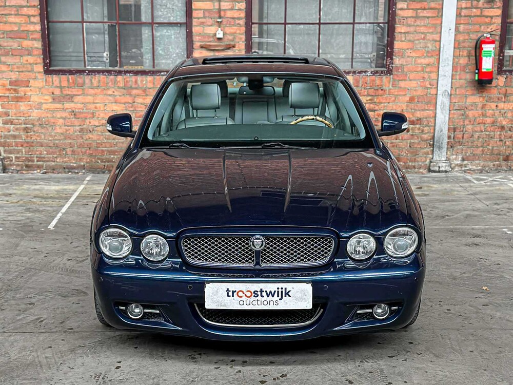 Jaguar XJ 4.2 V8 298pk 2008, T-386-DT Youngtimer