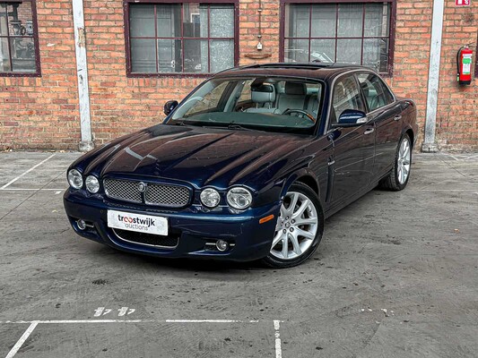 Jaguar XJ 4.2 V8 298pk 2008, T-386-DT Youngtimer