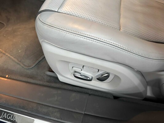 Jaguar XJ 4.2 V8 298hp 2008, T-386-DT Youngtimer