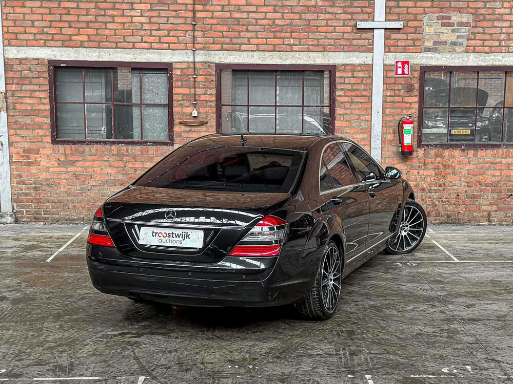 Mercedes-Benz S350 Prestige 3.5 V6 272hp 2005 S-Class, 21-SX-ZG Youngtimer
