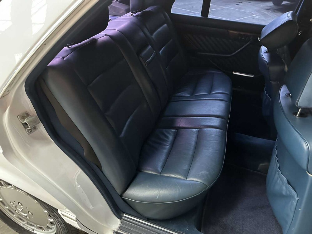 Mercedes-Benz 560 SEL Sedan 4-Deurs 5.6 V8 SOHC 16v 1990 