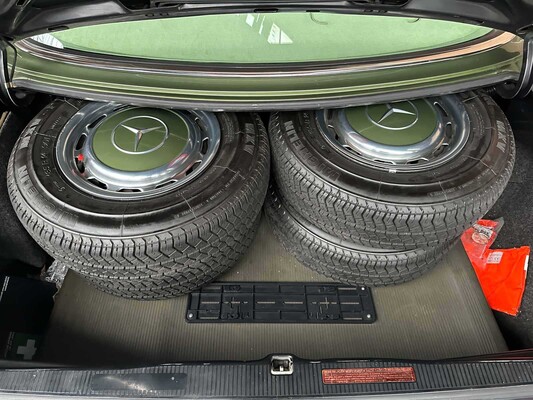 Mercedes-Benz 280 SE W116 240pk 1977