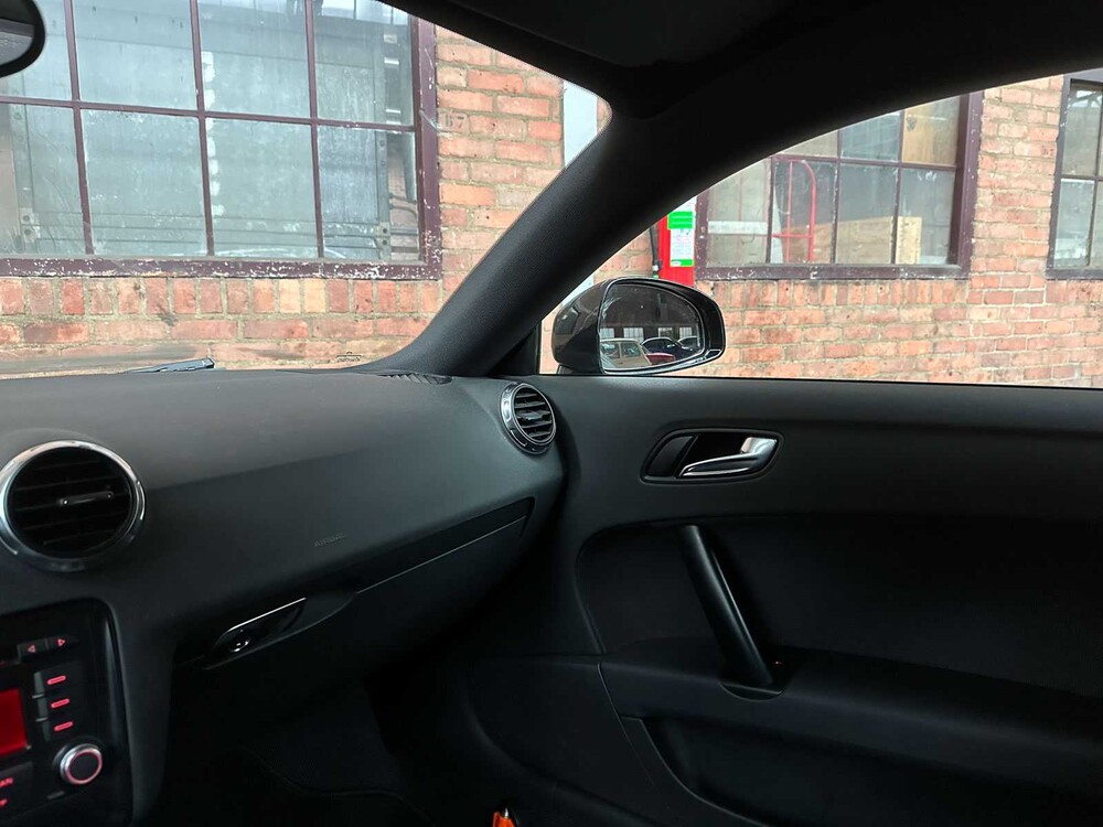 Audi TT 1.8 TFSI 160pk 2009 (Origineel-NL), 05-JVL-3