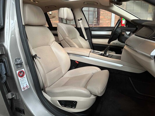 BMW 750i ActiveHybrid 4,4 V8 407 PS 2010 7er, 02-PGJ-7 Youngtimer