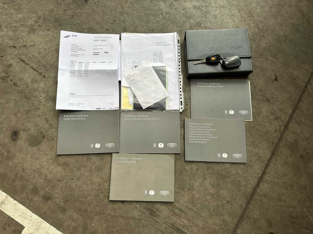 Bentley Arnage 6.8 V8 Red Label 405PK 2001 (Origineel-NL), 31-GN-KD