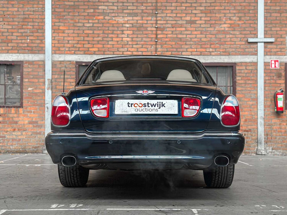 Bentley Arnage 6.8 V8 Red Label 405PK 2001 (Origineel-NL), 31-GN-KD