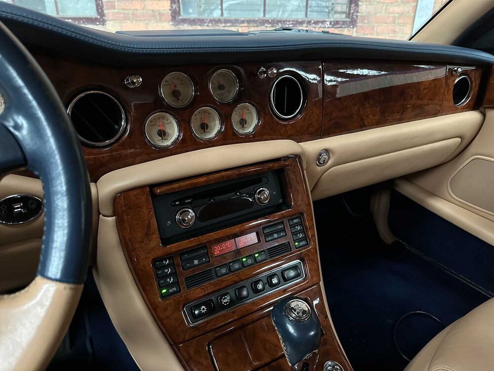 Bentley Arnage 6.8 V8 Red Label 405PK 2001 (Origineel-NL), 31-GN-KD