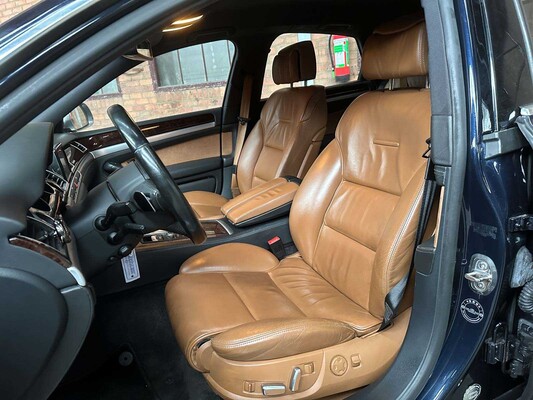 Audi S8 5.2 V10 Quattro Pro Line+ 450pk 2009, PX-166-N