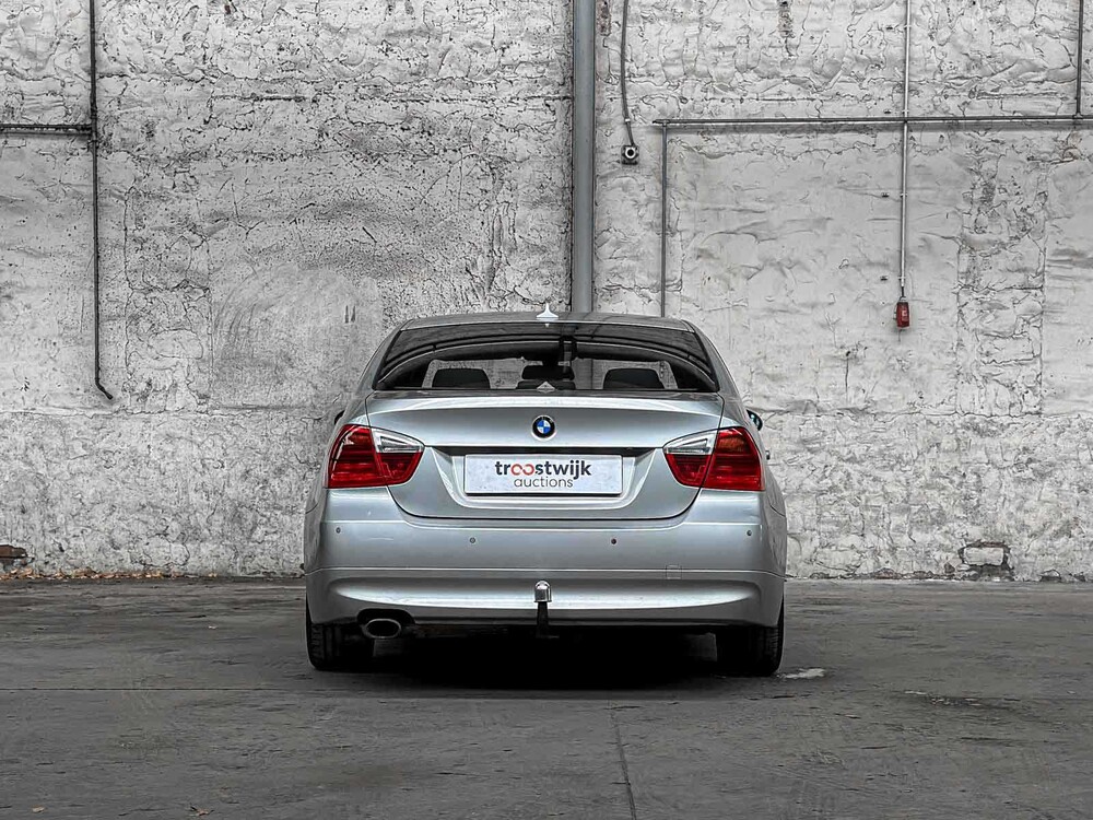 BMW 318i Business Line 3er-Serie 143 PS 2008, 73-GLH-6