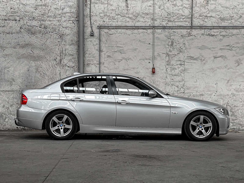 BMW 318i Business Line 3er-Serie 143 PS 2008, 73-GLH-6