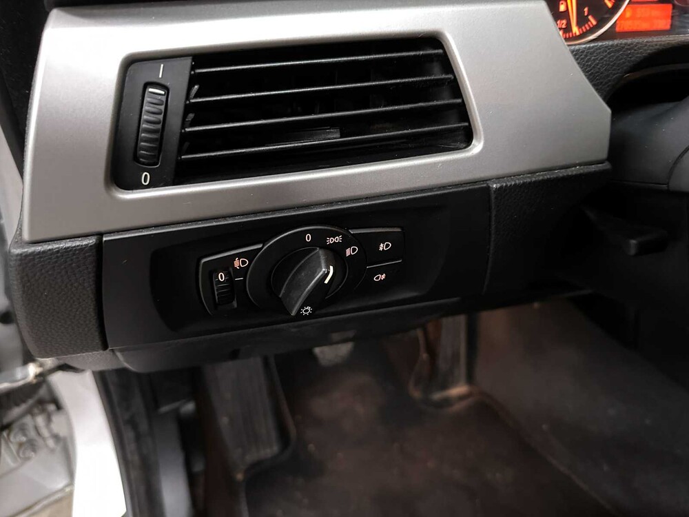 BMW 318i Business Line 3er-Serie 143 PS 2008, 73-GLH-6