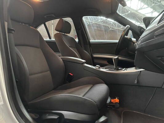 BMW 318i Business Line 3er-Serie 143 PS 2008, 73-GLH-6