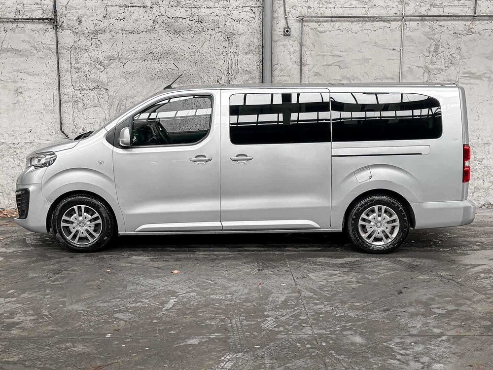 Peugeot Expert Traveller 1.5 9-persoons 120pk 2019