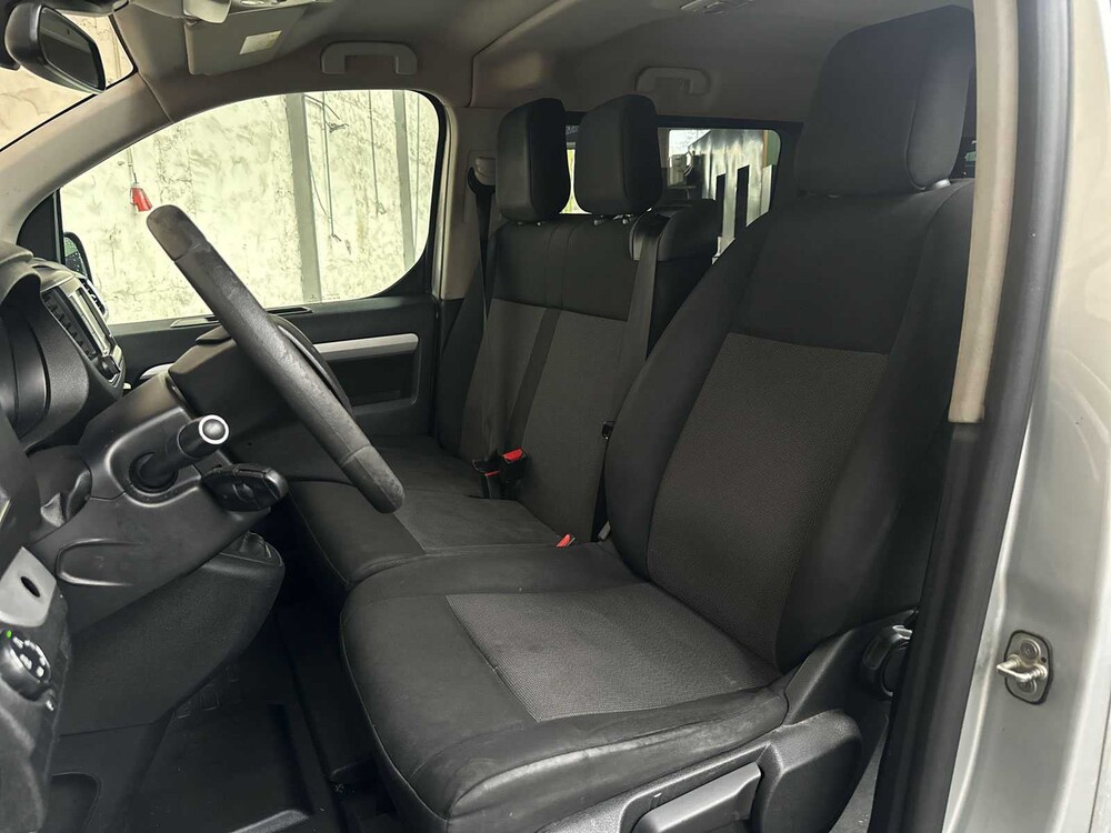 Peugeot Expert Traveller 1.5 9-persoons 120pk 2019