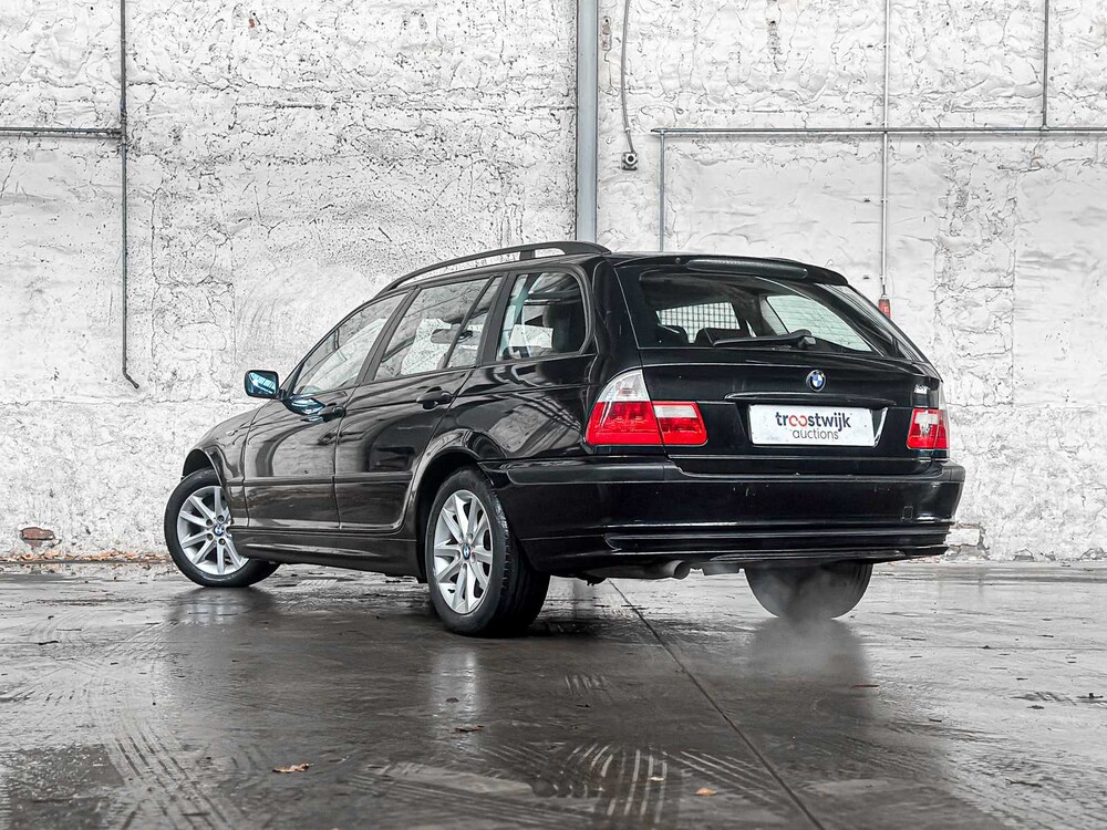 BMW 316i Touring Schwarz & Silber 3er-Reihe 114 PS 2003, 62-LK-SL