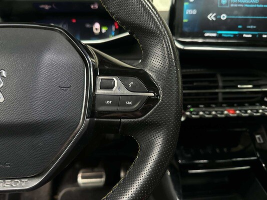 Peugeot e-2008 EV GT 50 kWh 136pk 2020, K-173-HP