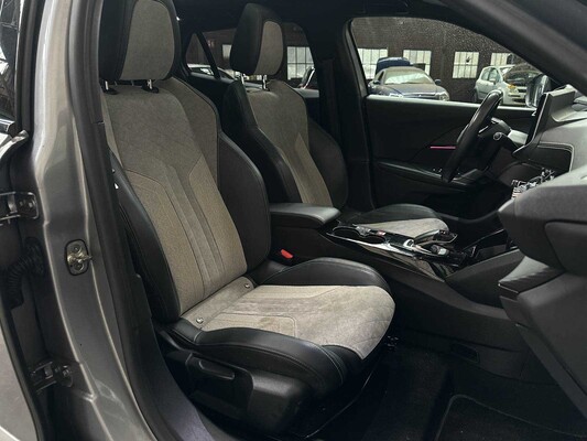 Peugeot e-2008 EV GT 50 kWh 136pk 2020, K-173-HP