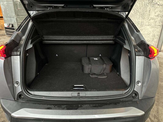 Peugeot e-2008 EV GT 50 kWh 136pk 2020, K-173-HP