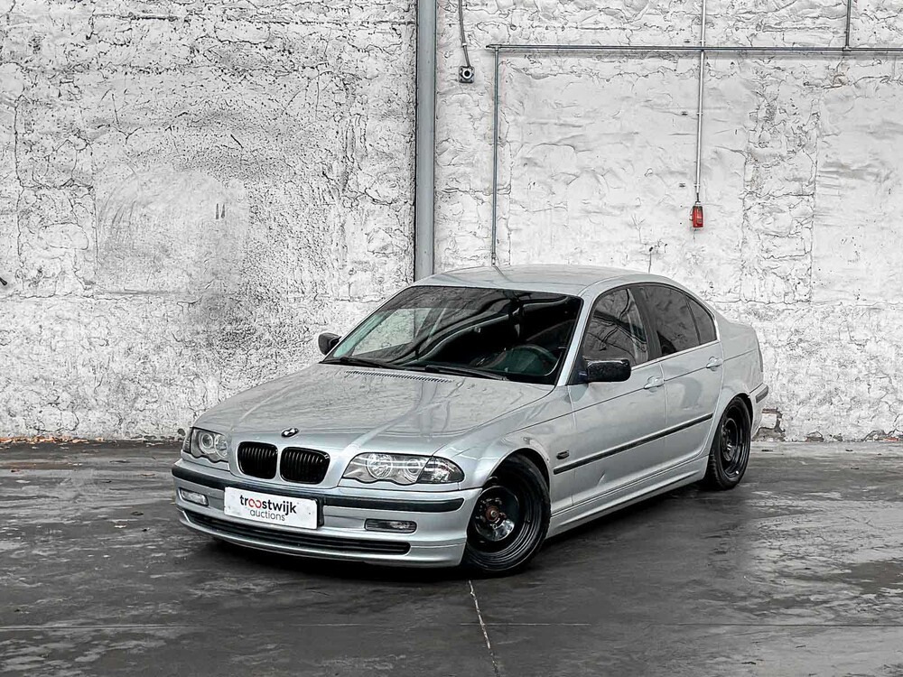 BMW 320i Executive 6-Zylinder 150 PS 1998, XJ-DS-29