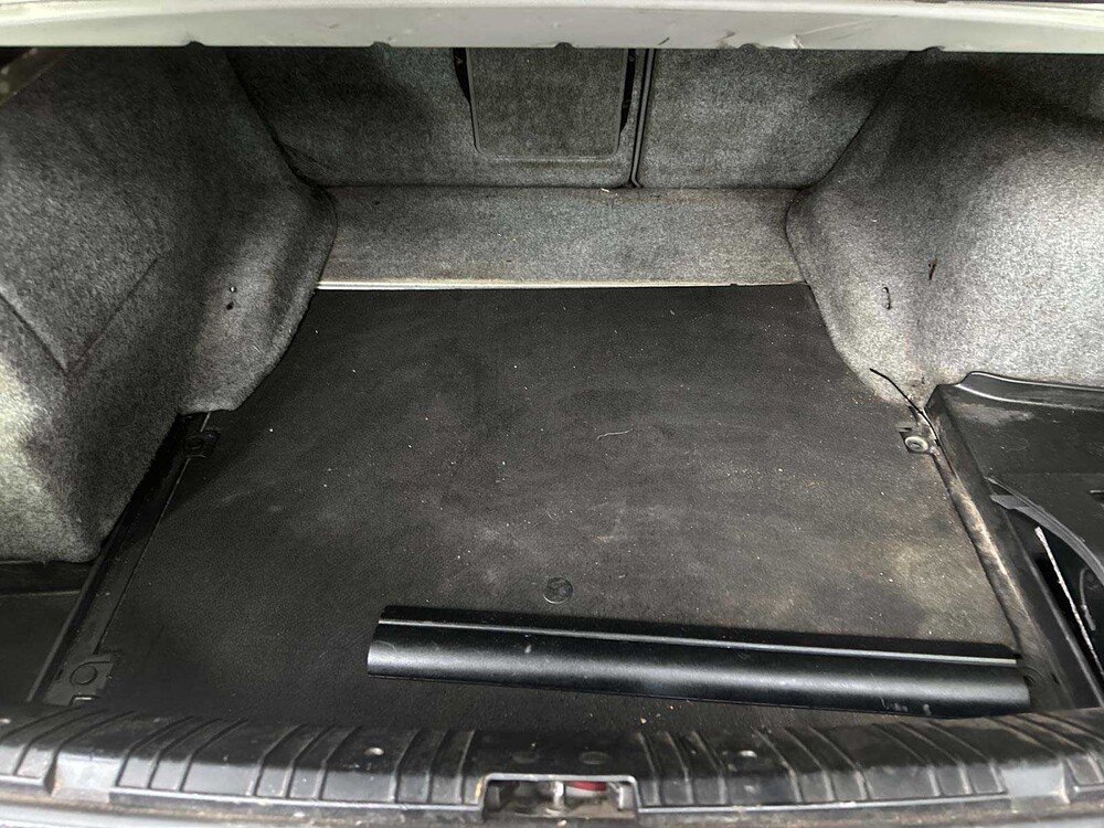 BMW 320i Executive 6-Zylinder 150 PS 1998, XJ-DS-29