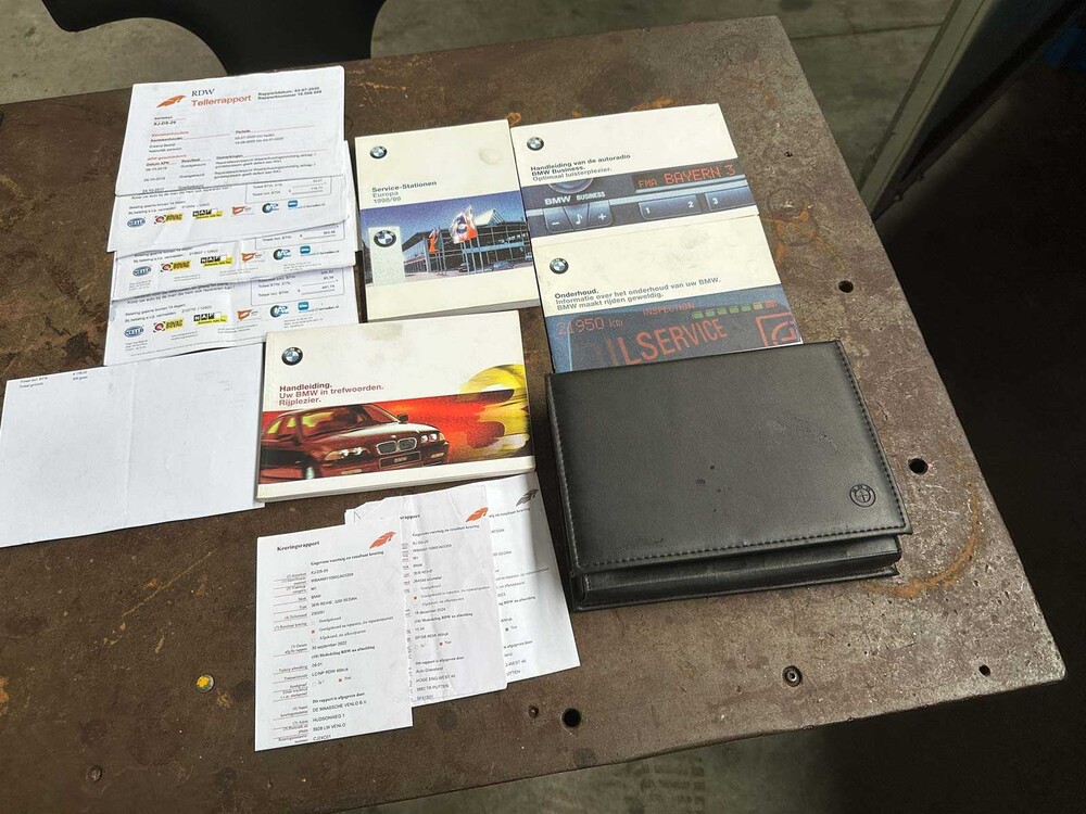 BMW 320i Executive 6-Zylinder 150 PS 1998, XJ-DS-29