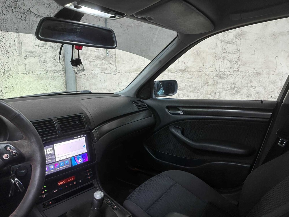 BMW 320i Executive 6-cilinder 150pk 1998, XJ-DS-29