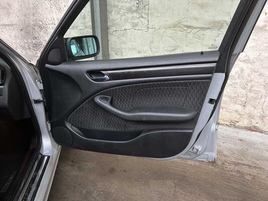 BMW 320i Executive 6-Zylinder 150 PS 1998, XJ-DS-29